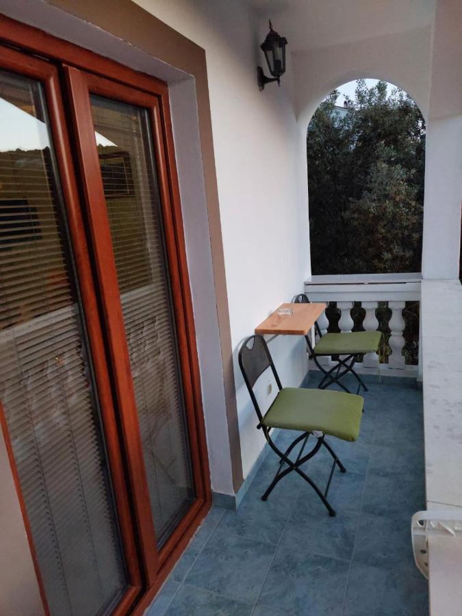 Guest House Bocac Sali Exterior photo
